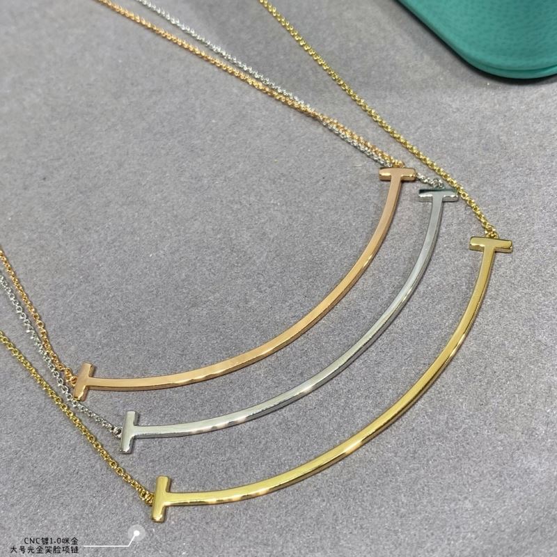 T*f*ny necklaces